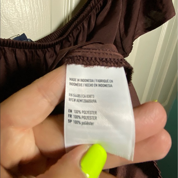 American Eagle Outfitters Off-Shoulder Top - Picture 9 of 11